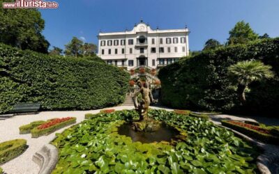 villa_carlotta_domina_il_paesaggio_del_lago_di_como2