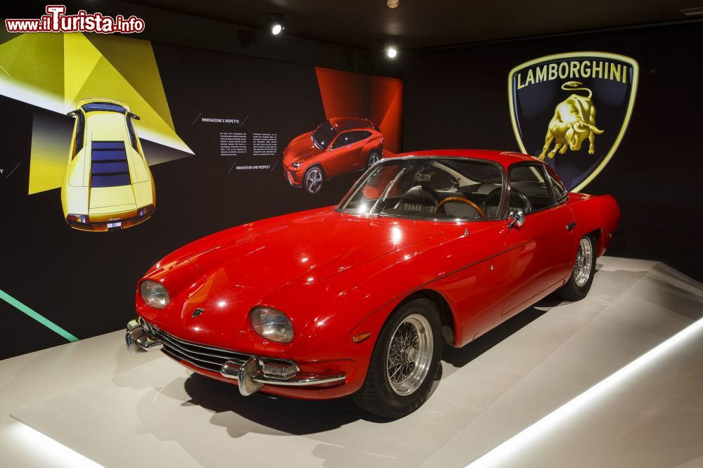 Il Museo Ferruccio Lamborghini e la visita alla fabbrica di Sant’Agata Bolognese