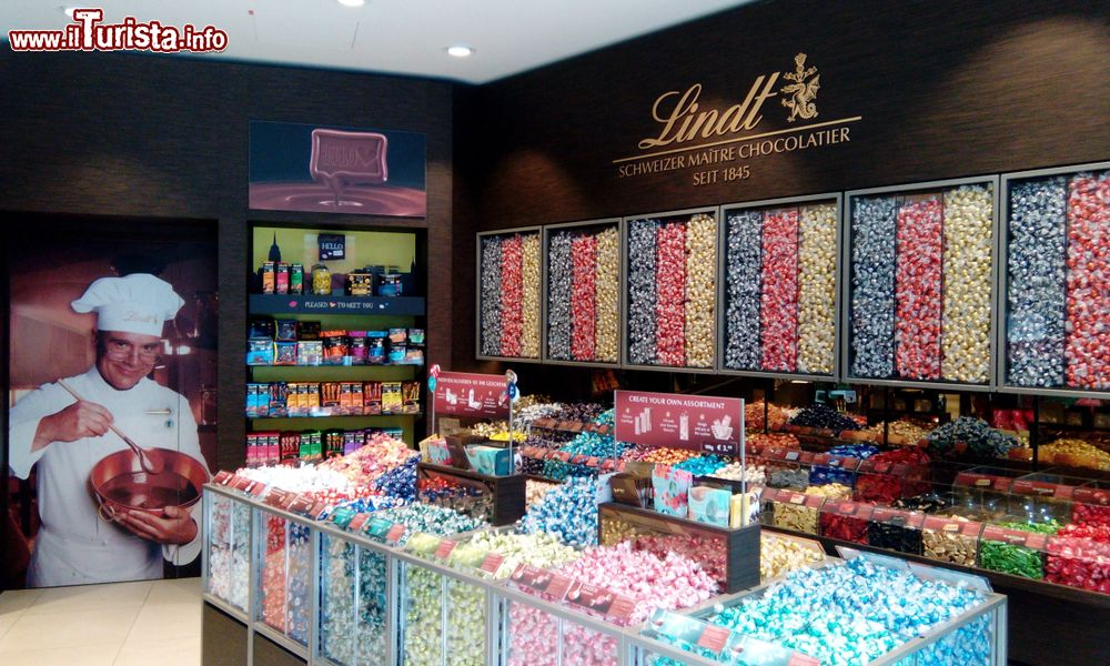 Lindt Home of Chocolate, la fabbrica del cioccolato a Kilchberg in Svizzera