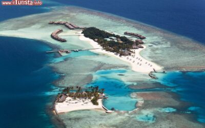 vista_aerea_dellisola_di_veligandu__che_fa_parte_dell_atollo_di_gaafu_alifu_alle_maldive