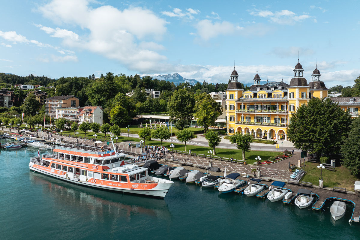Un battello in crociera sul Wörthersee © Thomas Sattler